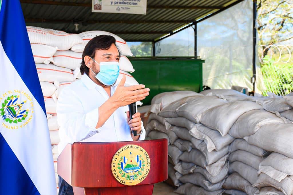 Vicepresidente Ulloa inaugura centro de formación Plan Trifinio en Metapán vicepresidente-ulloa-inaugura-centro-de-formacion-plan-trifinio-en-metapan